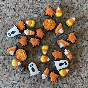 NWOT Crocs Fall/Halloween Jibbitz
